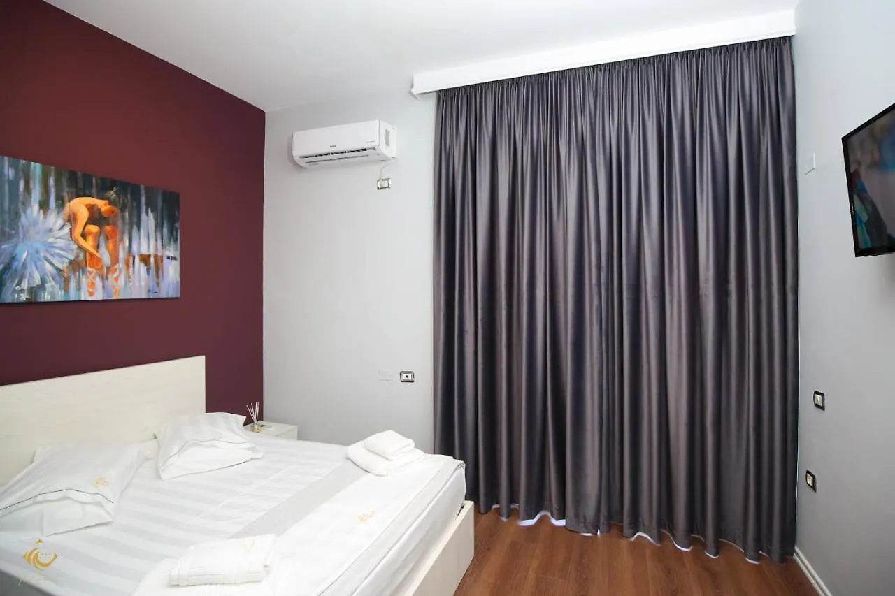 Hotel The Hart Vlorë
